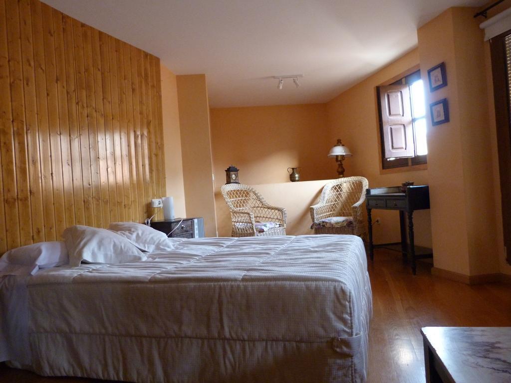 La Antigua Fonda De Villel Extérieur photo